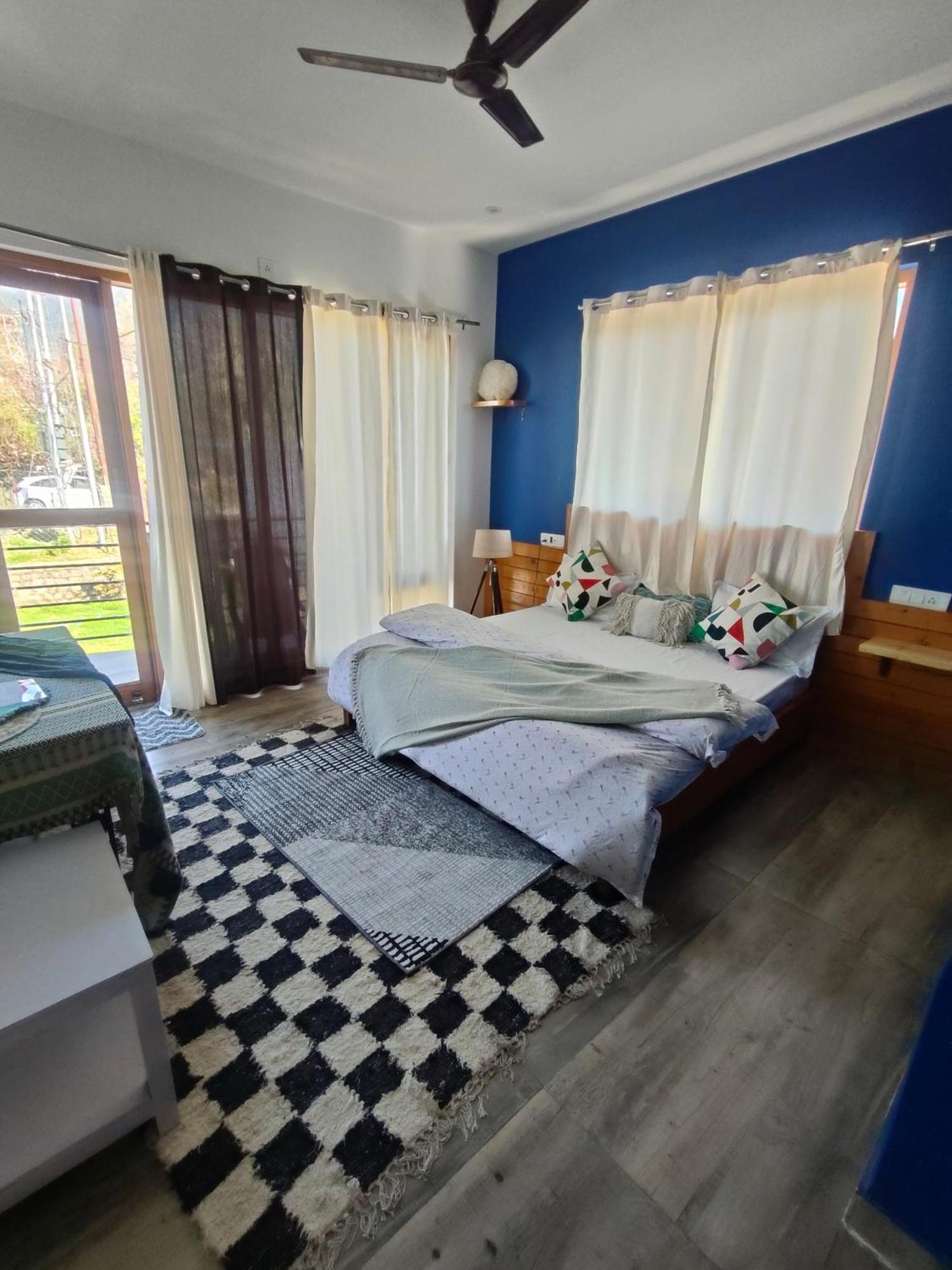 Flyscape Hostel Bīr Buitenkant foto